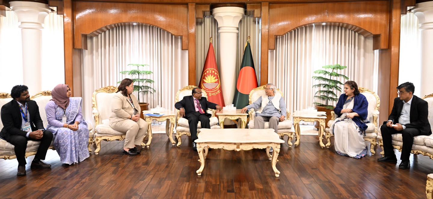 প্রধান উপদেষ্টার সঙ্গে সৌজন্য সাক্ষাৎ করেছেন আনফ্রেল-এর নির্বাচন পর্যবেক্ষক দল